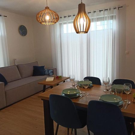 Apartamenty Rodzinne Deluxe, Suite W Budynku Baltin Сарбіново Екстер'єр фото