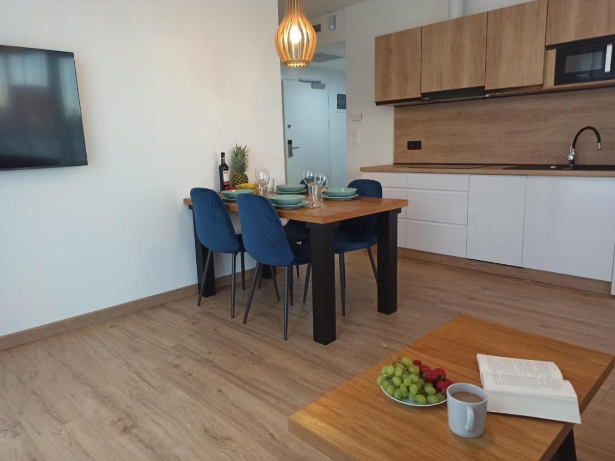 Apartamenty Rodzinne Deluxe, Suite W Budynku Baltin Сарбіново Екстер'єр фото